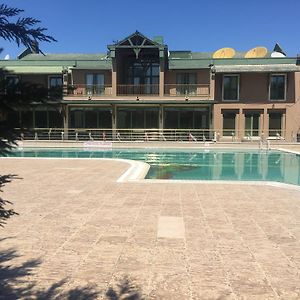 Asia Royal Suite